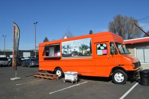 Tacos Poncitlan Food Truck in Hood River
